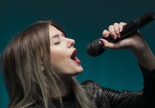 How much are private singing lessons uk?